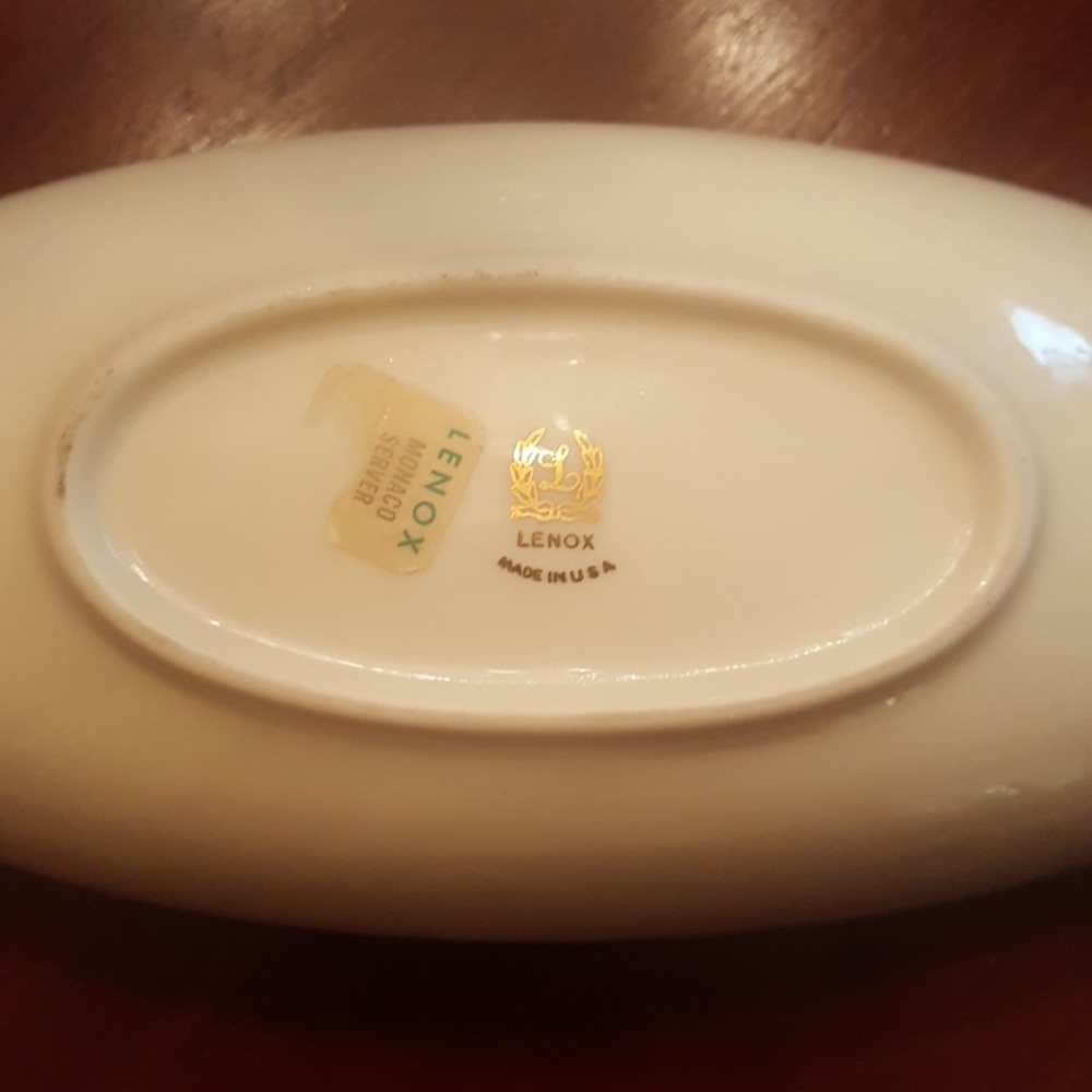 Small serving dish - Picture 2 of 4